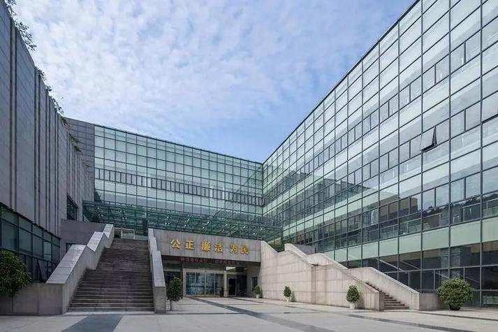 家暴举证难破解：证据链构建与安全保护