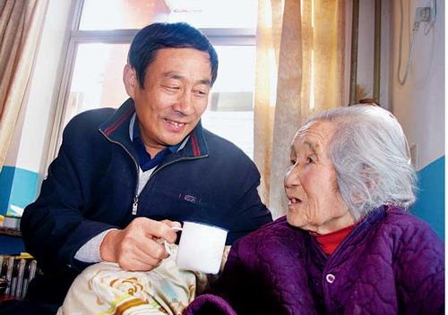 60多岁老人离婚的法律指引与注意事项